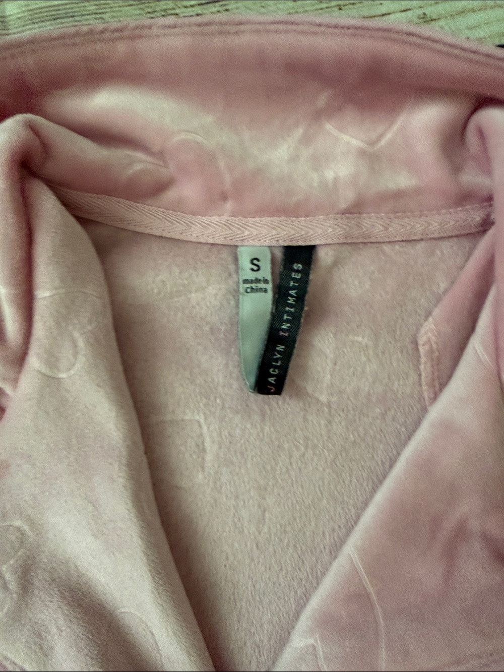 Jaclyn Intimates Pink Heart Velour Pjs - Picture 2 of 4